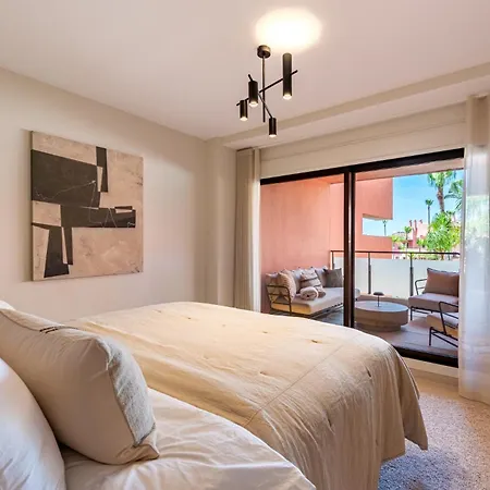 Apartment Luxury Salinas Beachside Estepona